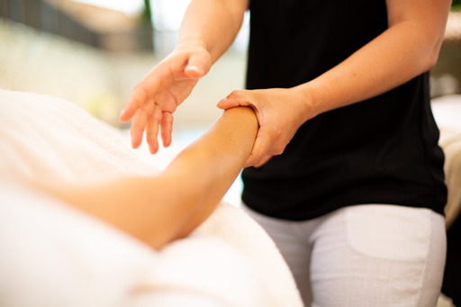 veronique murzeau formatrice en massage bien-etre 04