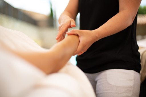 veronique murzeau formatrice en massage bien-etre 07